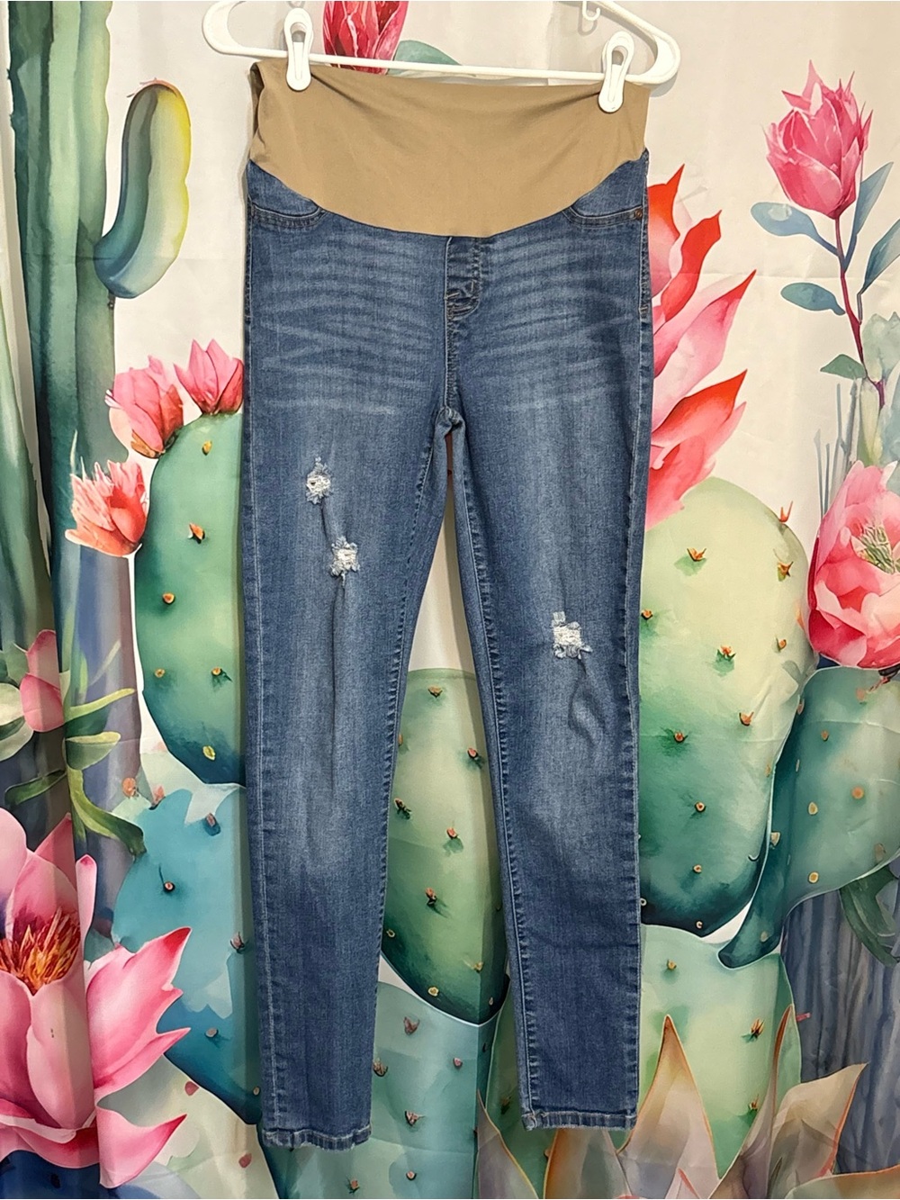 C*Pink Maternity Women’s Skinny Jeans Medium Wash Blue Denim Distressed Stretch